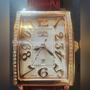 Open to offers!         Beautiful Gevril limited edition diamond bezel watch